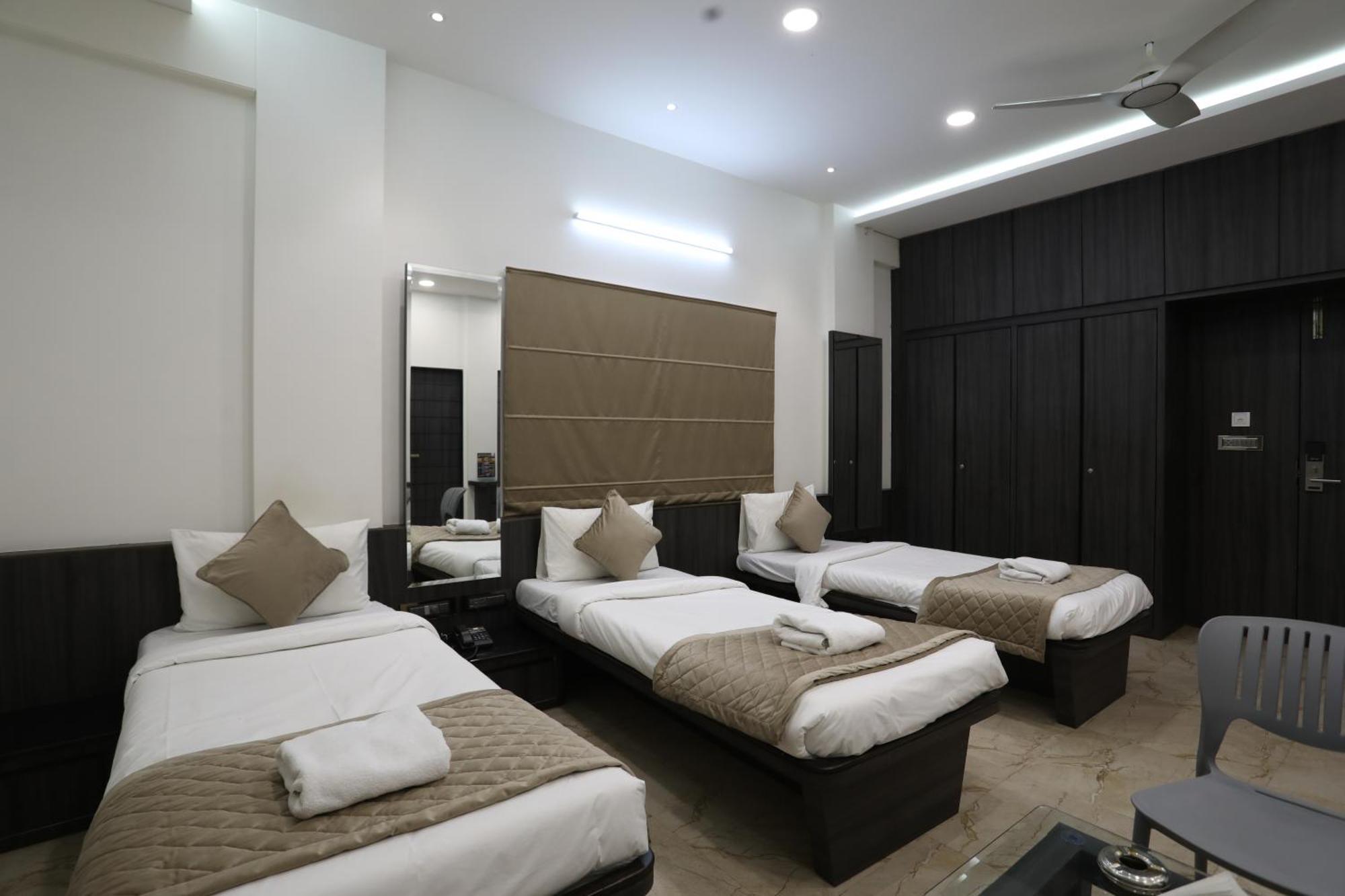 אאורנגבד Hotel Ajinkya Palace מראה חיצוני תמונה